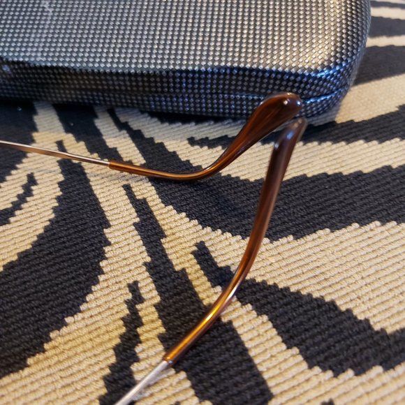 90\'s Giorgio Armani 221 816 OVAL Amber Tinted Gold Wire-Rimmed Sunglasses 52-16 main image 11